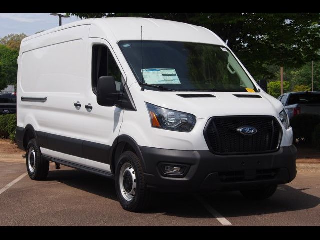2025 Ford Transit Base