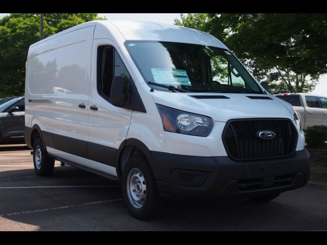 2025 Ford Transit Base