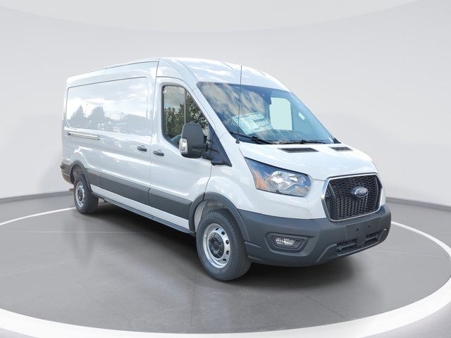 2025 Ford Transit Base