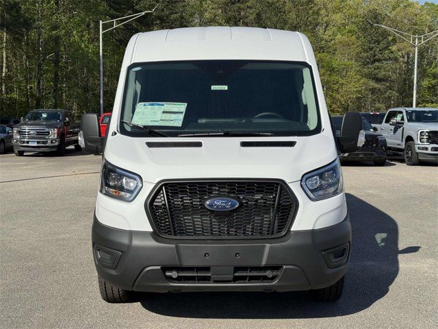2025 Ford Transit Base