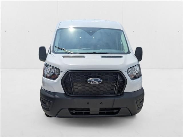 2025 Ford Transit Base