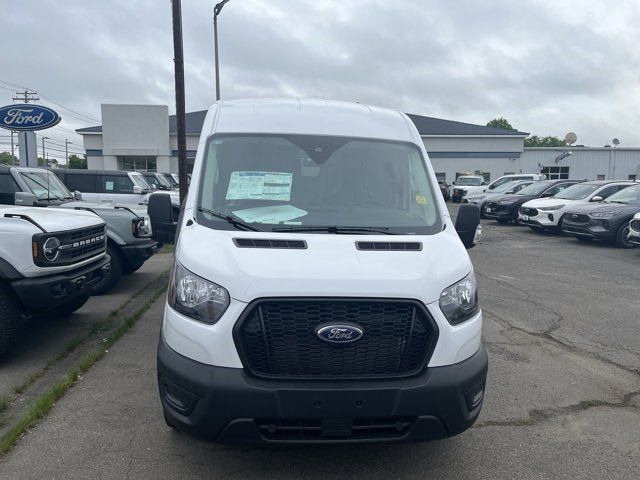 2025 Ford Transit Base