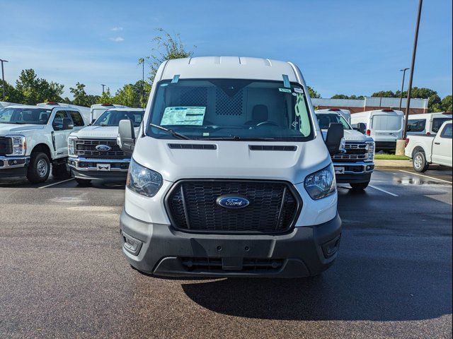 2025 Ford Transit Base