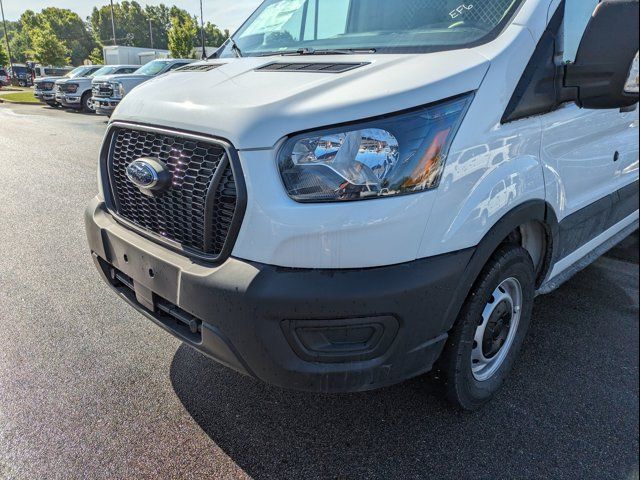 2025 Ford Transit Base