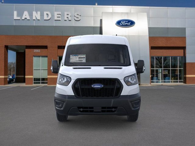 2025 Ford Transit Base