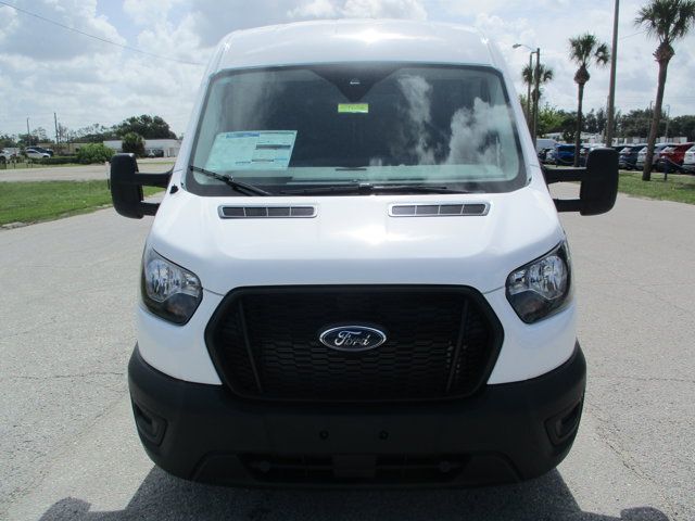 2025 Ford Transit Base