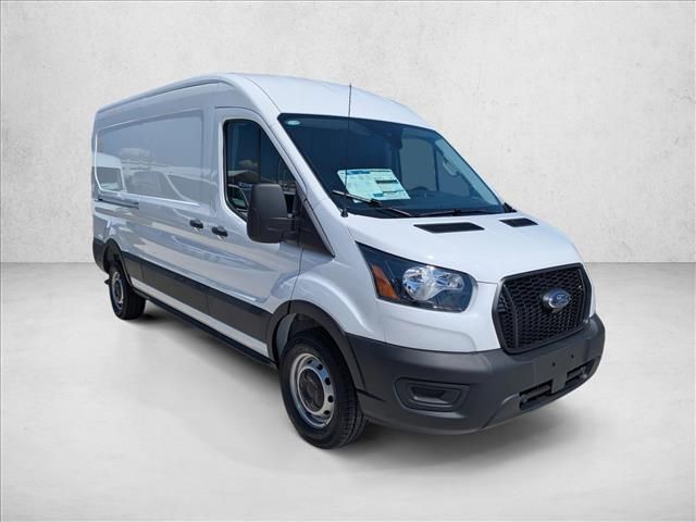 2025 Ford Transit Base