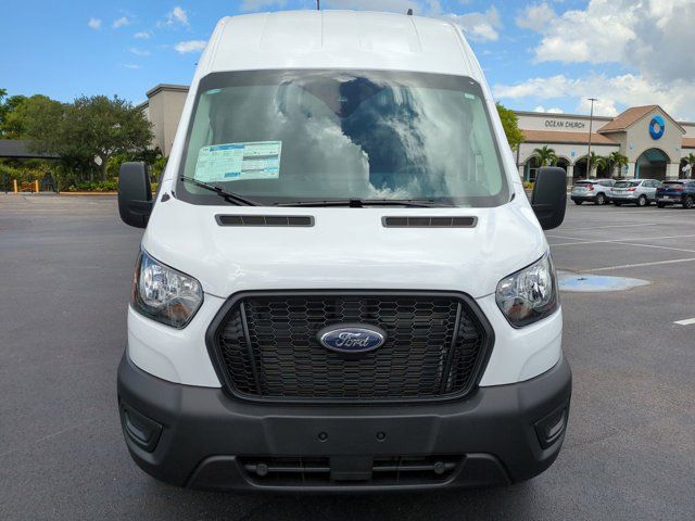 2025 Ford Transit Base