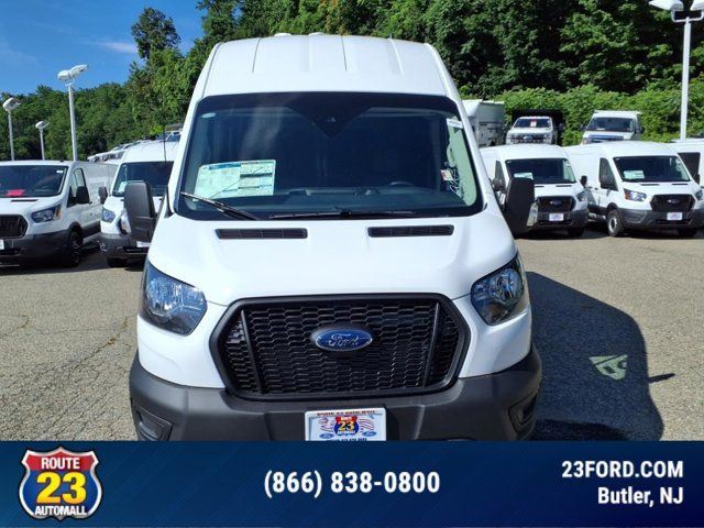 2025 Ford Transit Base