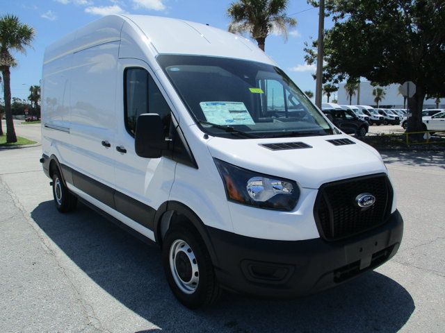 2025 Ford Transit Base