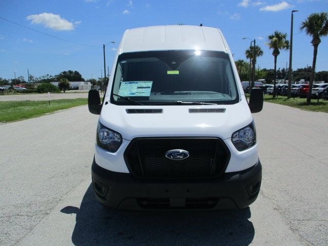 2025 Ford Transit Base