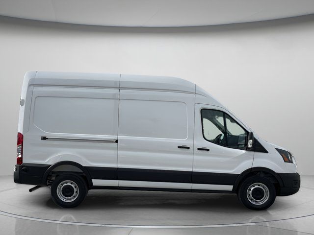 2025 Ford Transit Base
