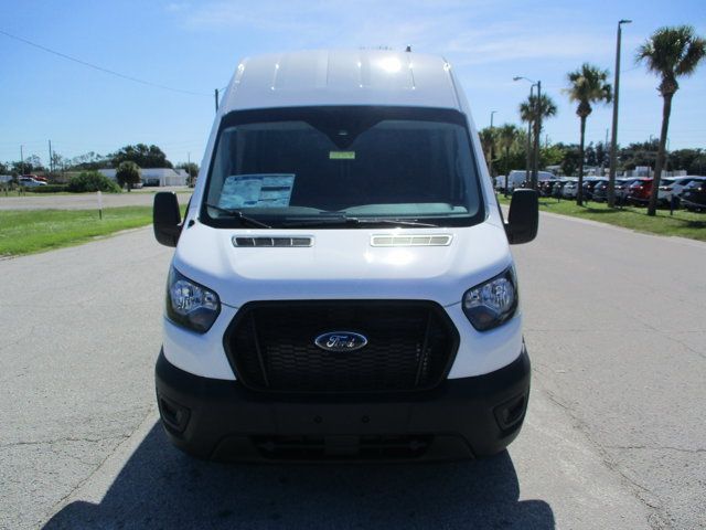2025 Ford Transit Base