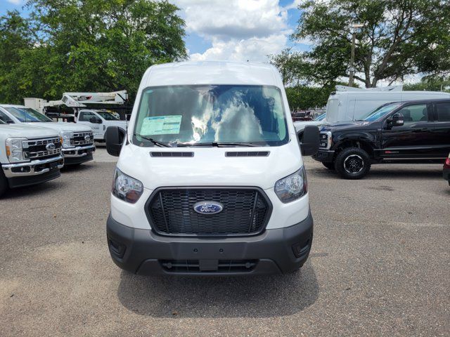 2025 Ford Transit Base