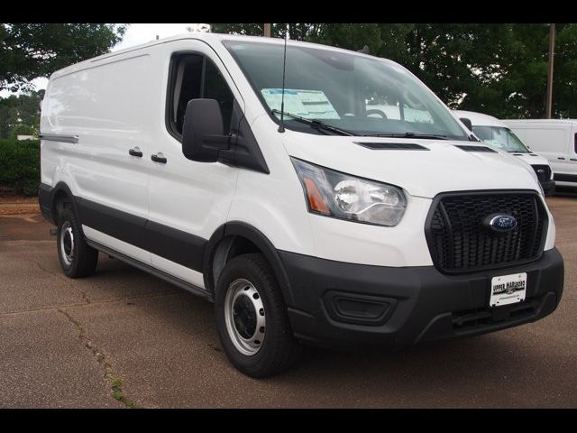 2025 Ford Transit Base