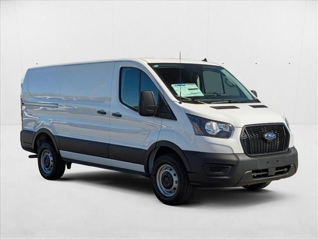 2025 Ford Transit Base