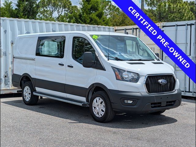 2025 Ford Transit Base