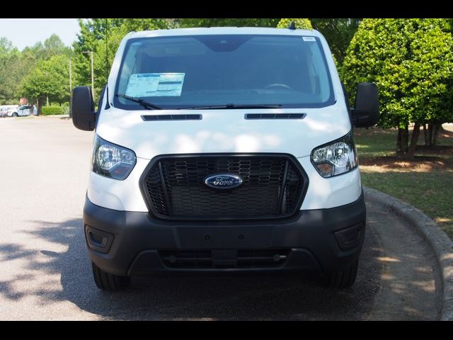 2025 Ford Transit Base