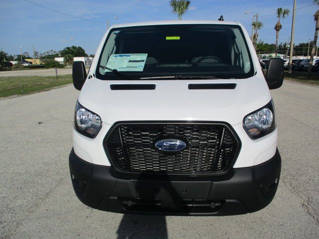 2025 Ford Transit Base