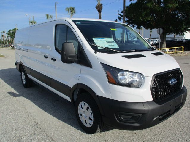 2025 Ford Transit Base