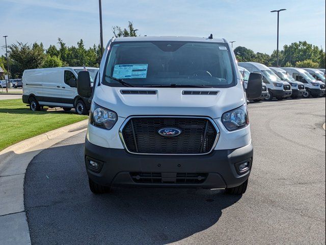 2025 Ford Transit Base