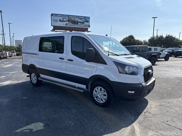 2025 Ford Transit Base