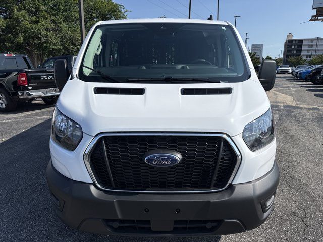 2025 Ford Transit Base