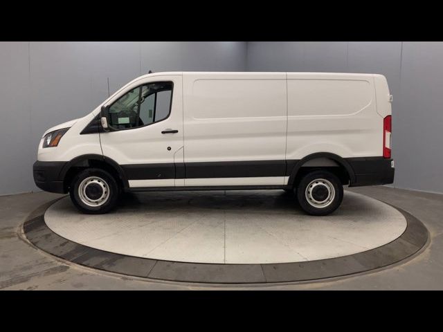 2025 Ford Transit Base