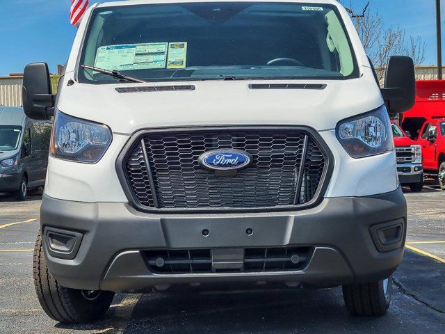 2025 Ford Transit Base