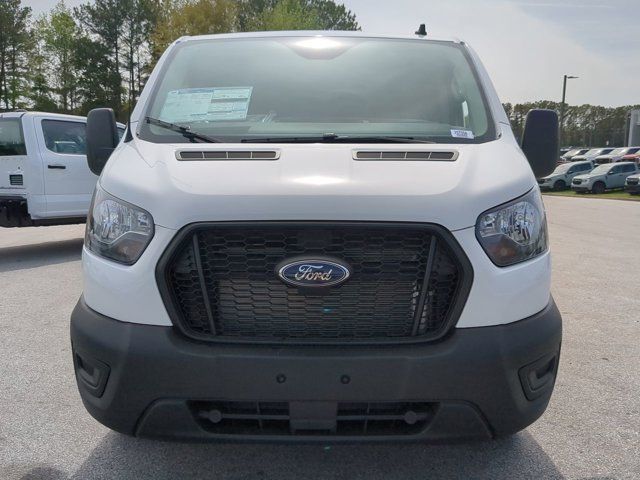 2025 Ford Transit Base