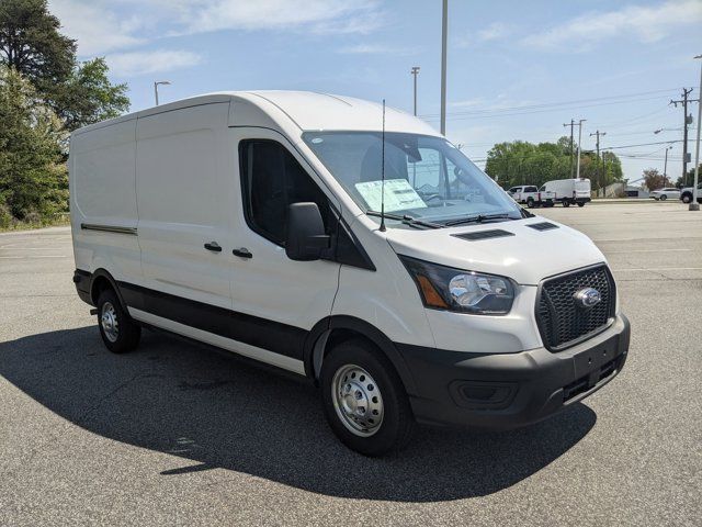 2025 Ford Transit Base