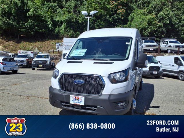 2025 Ford Transit Base