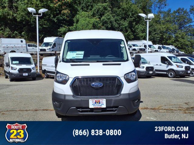 2025 Ford Transit Base