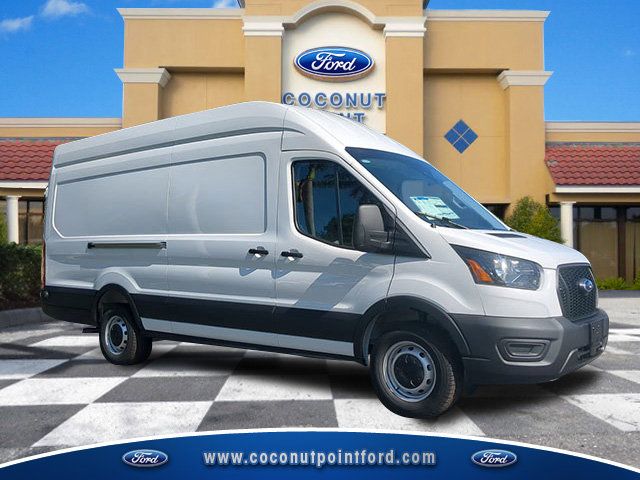 2025 Ford Transit Base