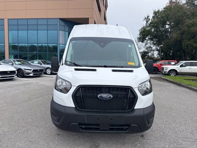 2025 Ford Transit Base
