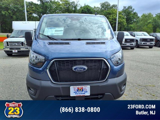2025 Ford Transit Base