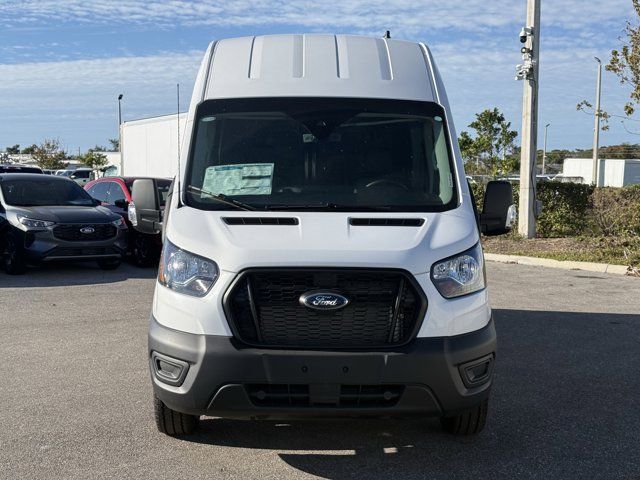2025 Ford Transit Base