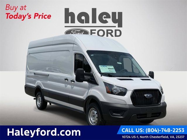 2025 Ford Transit Base