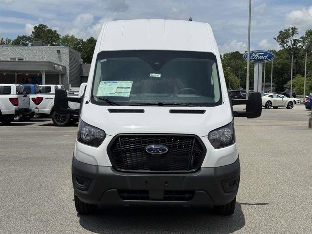 2025 Ford Transit Base