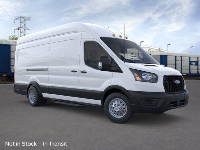 2025 Ford Transit Base