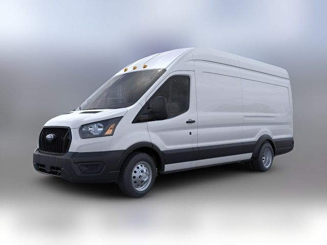 2025 Ford Transit Base