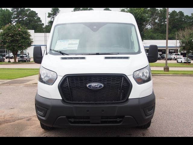 2025 Ford Transit Base