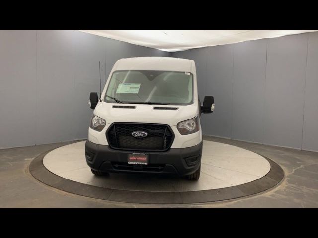 2025 Ford Transit Base