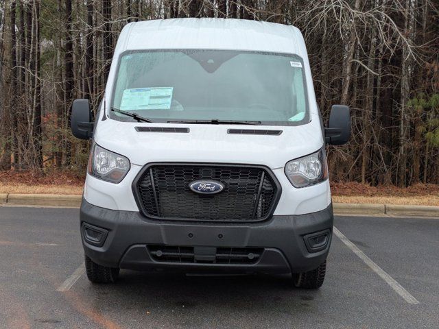 2025 Ford Transit Base