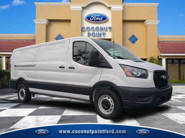 2025 Ford Transit Base