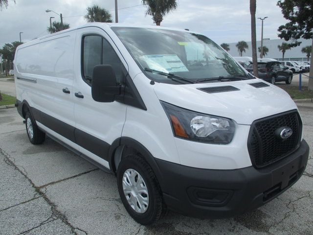2025 Ford Transit Base