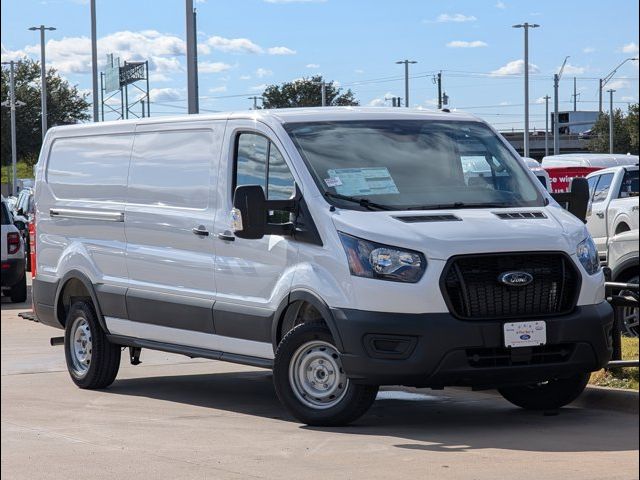 2025 Ford Transit Base