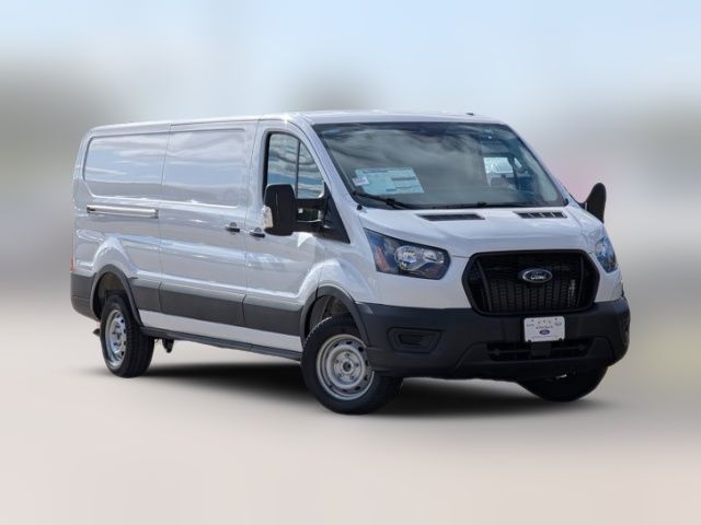 2025 Ford Transit Base