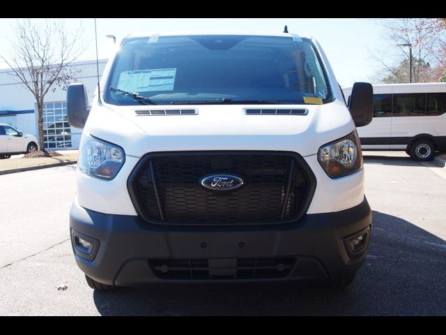 2025 Ford Transit Base