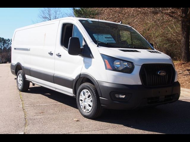 2025 Ford Transit Base